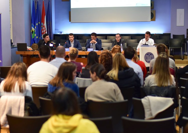 7. Tjedan Svjetskog saveza mladih Hrvatska počeo raspravom o zapošljavanju mladih