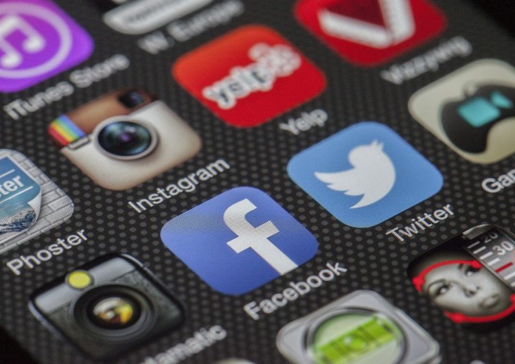 Prijeti li nam ukidanje Facebooka i Instagrama?